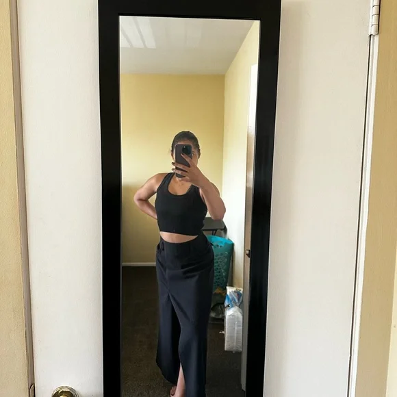 Armani Collezioni Classic Black Wool Midi Skirt - Picture 3 of 9